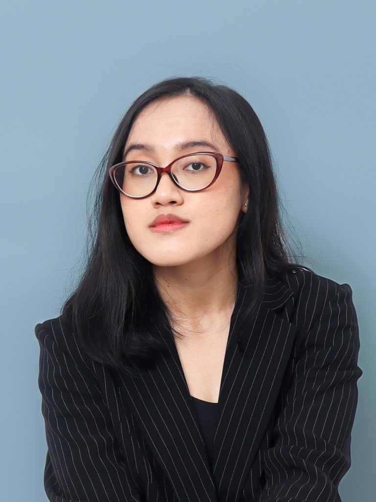 Nurunissa Pratiwi Web Headshot