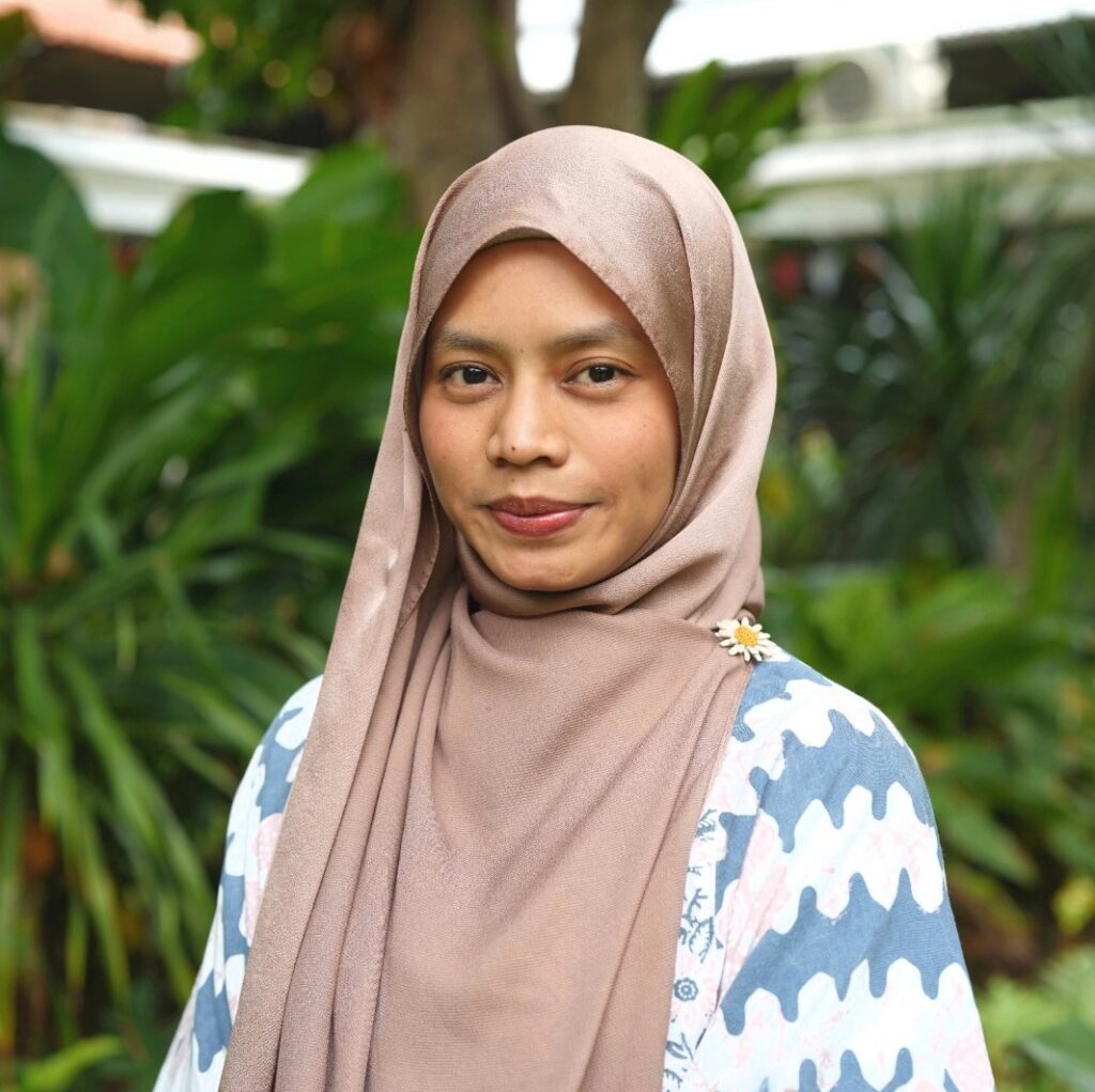 Rachmi Ilma Zahtira Headshot 03092025_resized